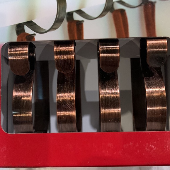 The Original Mantle Clip - Picture 3 of 4